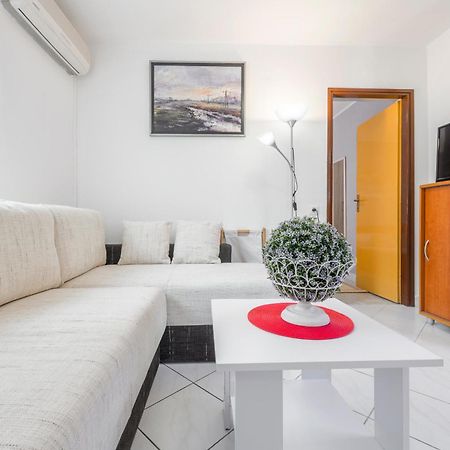 Apartments Roma Baška Voda Exteriér fotografie