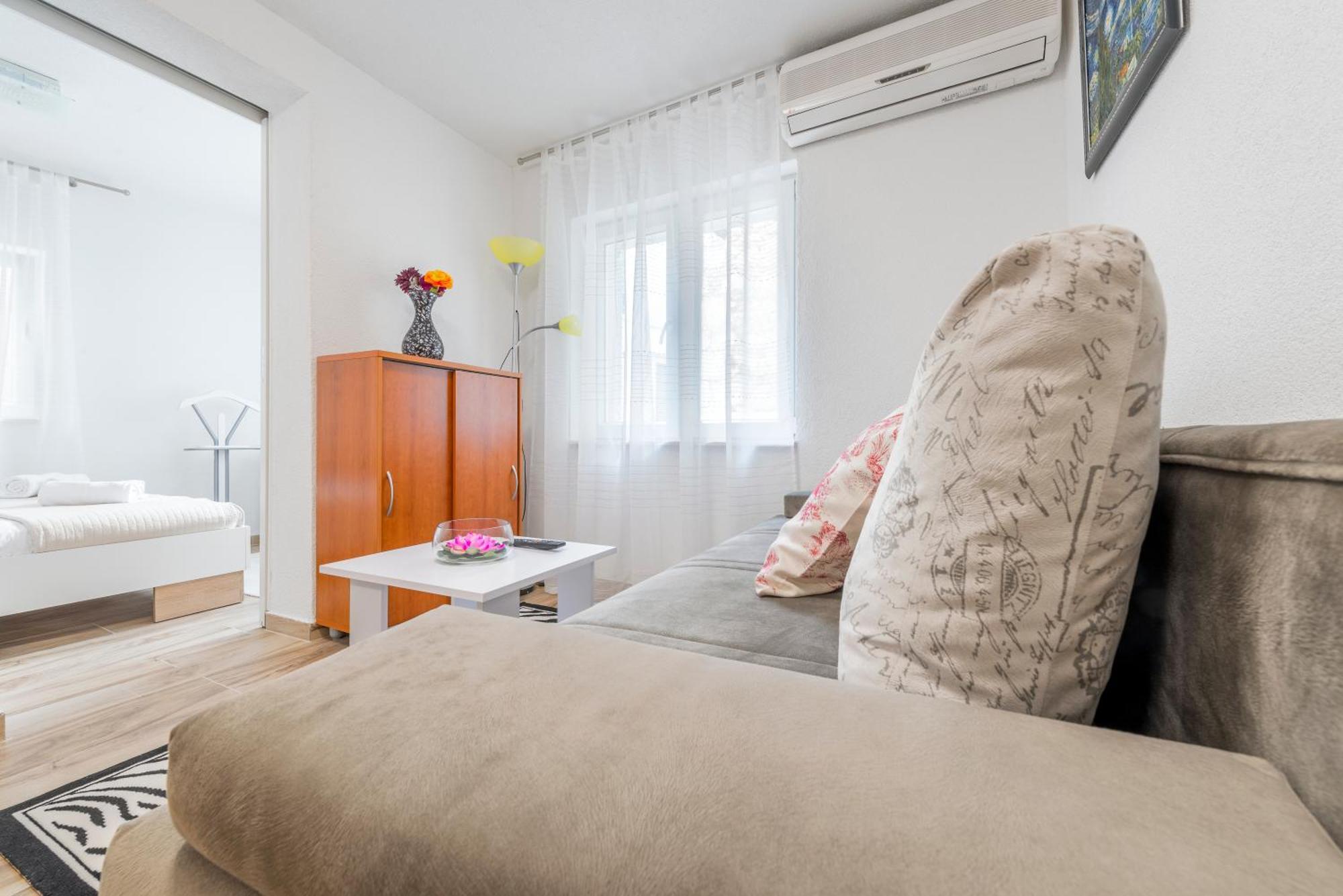 Apartments Roma Baška Voda Exteriér fotografie